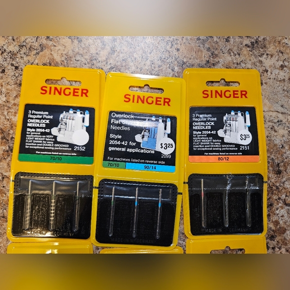 Singer Sewing Machine Overlock Needles Set - Picture 2 of 3